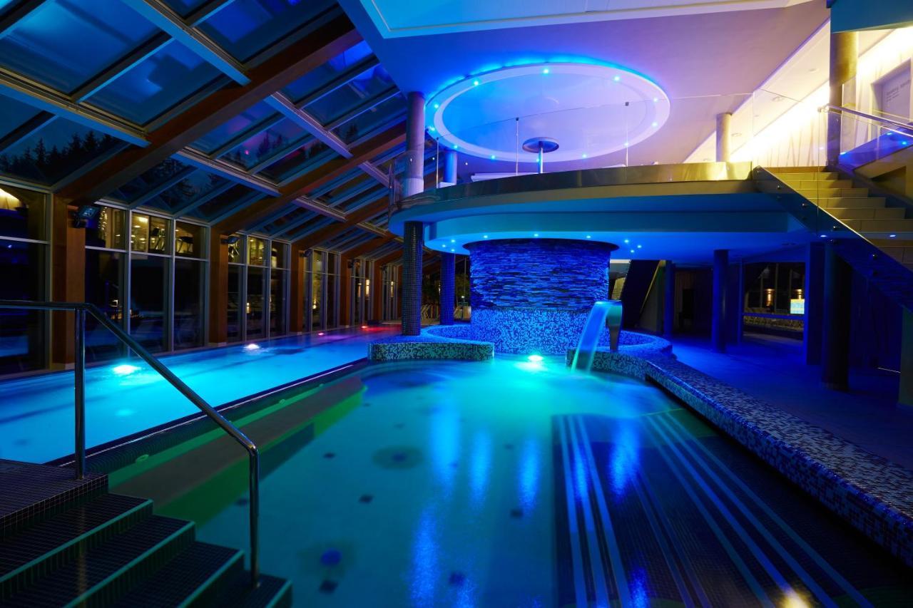 Spa Hotel Lanterna เวลเก คาร์โลวิตเซอ ภายนอก รูปภาพ